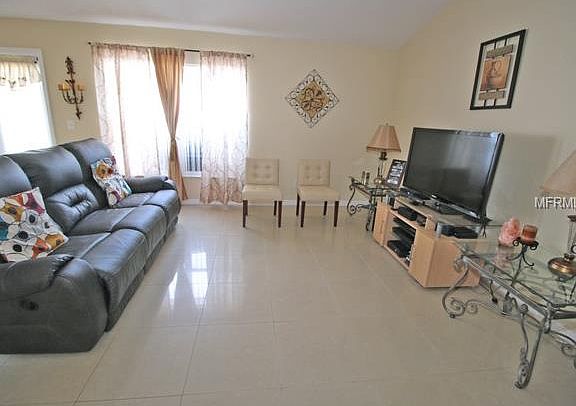 4th image of 2110 Fawn Meadow Cir