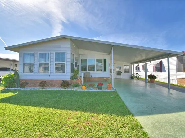 4236 Cedarwood St, Winter Haven, FL 33880