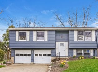 890 Laverty Ln, Cincinnati, OH 45230