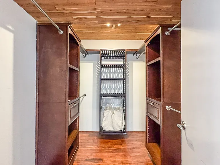 1733 Malcolm Ave #7 — Photo 7
