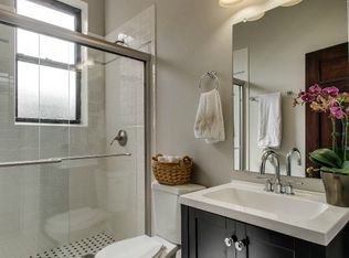 1048 W Ardmore Ave #2, Chicago, IL 60660