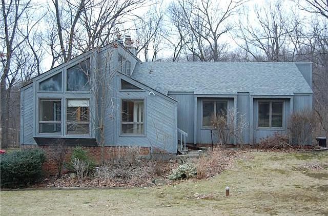 1st image of 7637 Athlone Dr