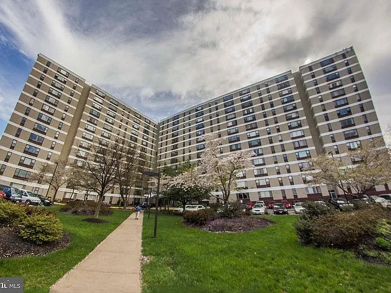 4600 Duke St #517 — Photo 38