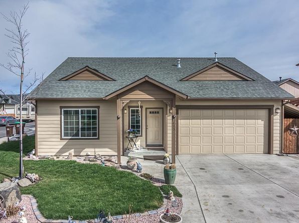 1415 NW Breann Loop