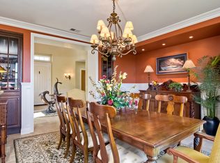 1047 Sagebrush Rd, Carlsbad, CA 92011