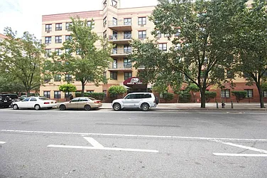 Maple Court at 1901 Madison Avenue in South Harlem