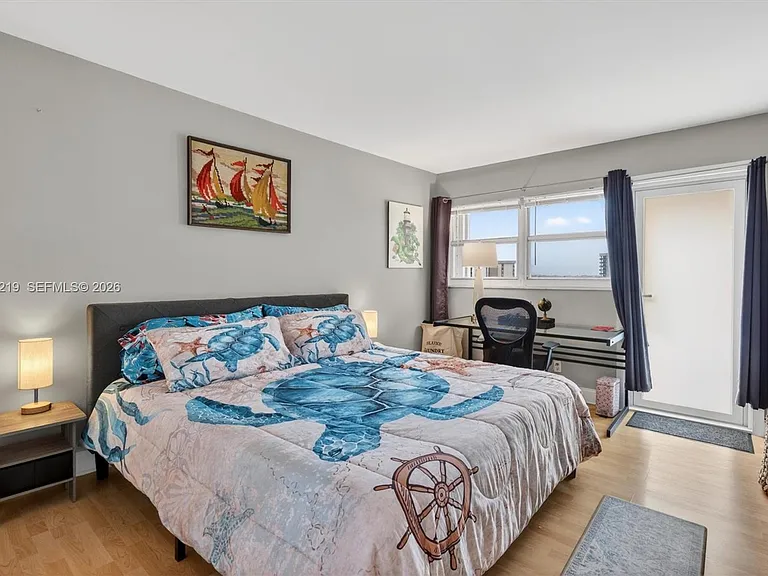 328 N Ocean Blvd #707 — Photo 33