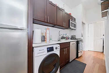 Rented by Living New York