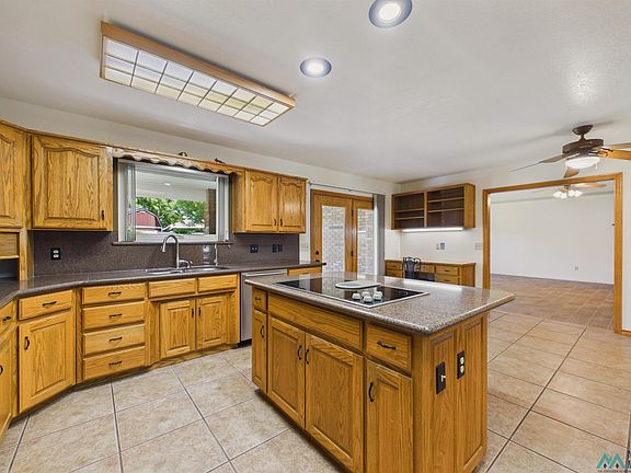 4th image of 2703 Onate Rd