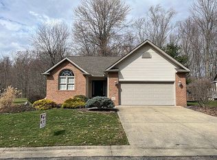 157 Lucretia Ln, Columbiana, OH