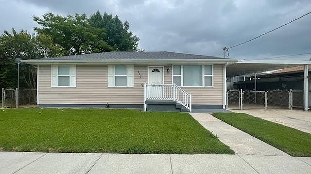 1st image of 2224 Pecan Dr