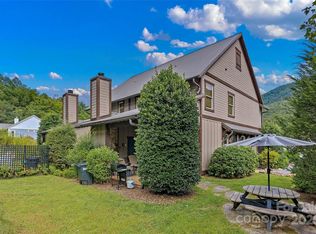 22 S Sundrops Trl, Cullowhee, NC 28723