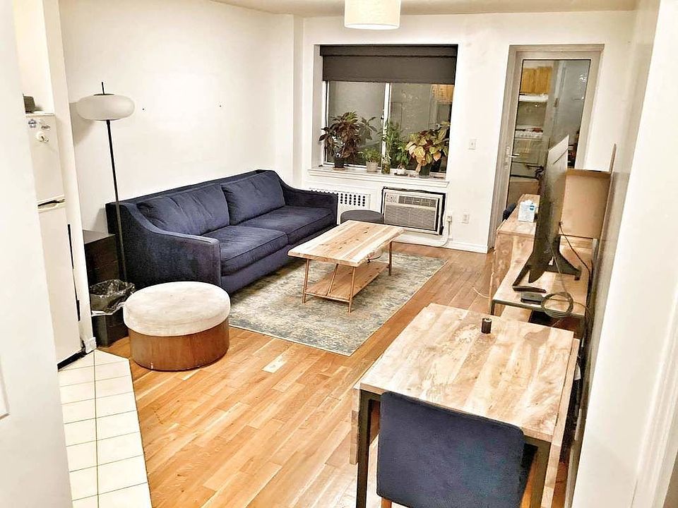 2nd image of 266 E 10th St #3F