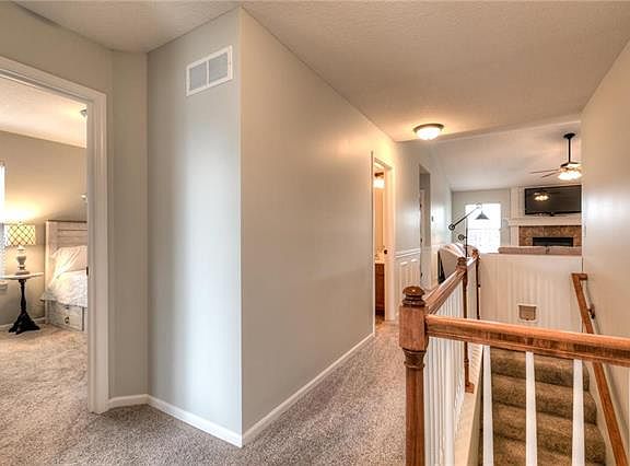 4th image of 8811 N College Ave