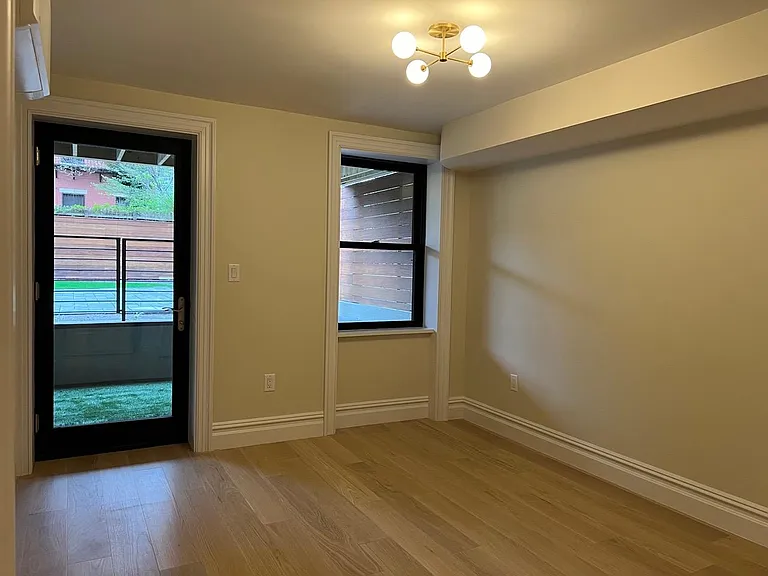 116 Wayne St #1 — Photo 10