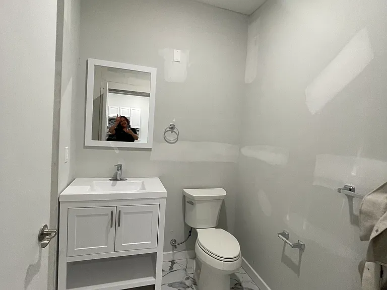121 Fair St #5 — Photo 5
