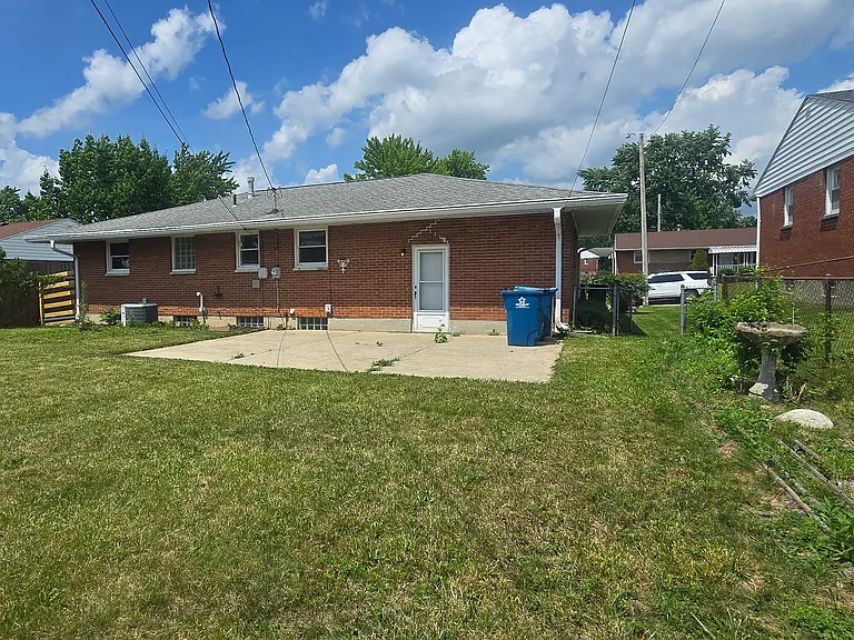 1341 Renslar Ave — Photo 13