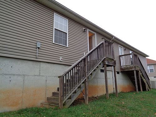 2nd image of 104 N Osprey Ct