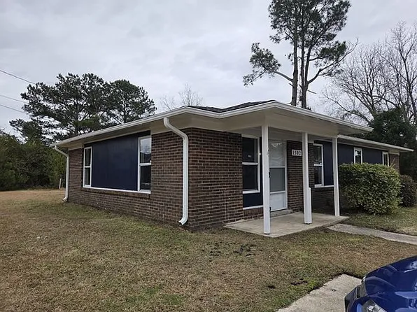 1502 N 26th St, Wilmington, NC 28405