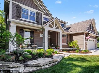 7290 Crossridge Dr SE, Grand Rapids, MI 49512