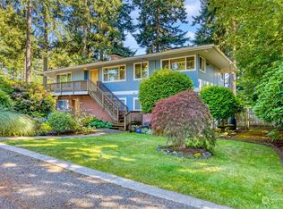 102 Stanford St, Fircrest, WA 98466
