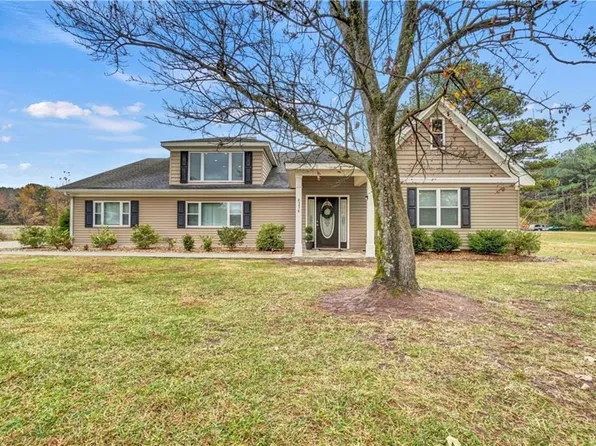6336 Blackwater Rd, Virginia Beach, VA 23457