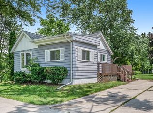 1179 S Dye Rd, Flint, MI 48532