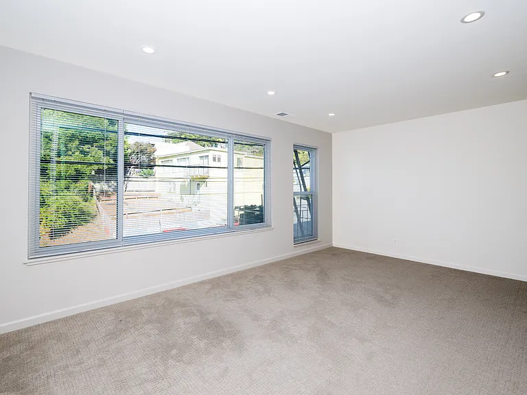 935 Burnett Ave #4 — Photo 4