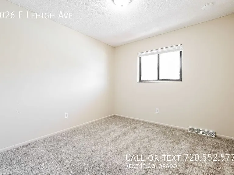 9026 E Lehigh Ave — Photo 12