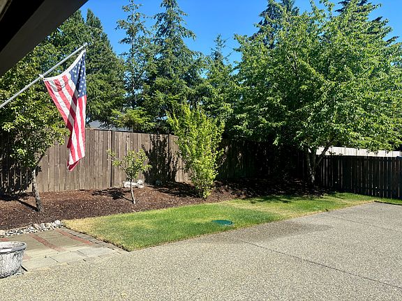 Side of front yard.