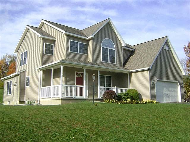 2nd image of 77 Weatherwax Rd