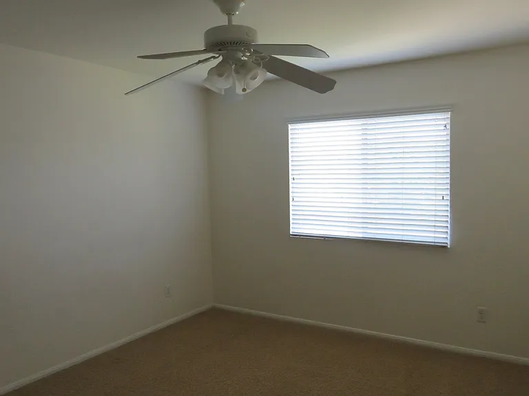 35063 Hogan Dr — Photo 11