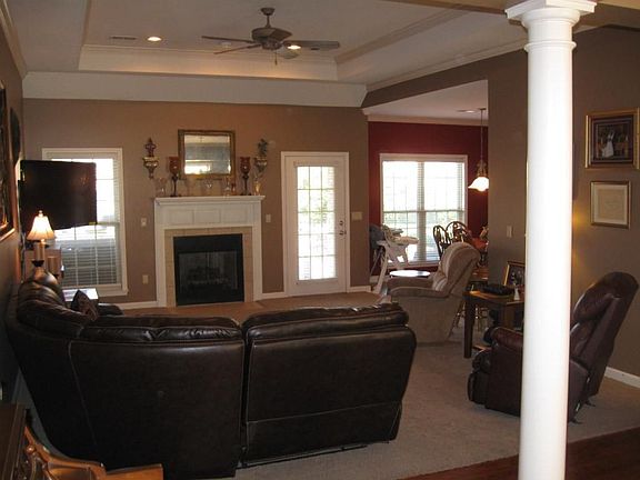 5th image of 4012 Sage Meadows Blvd