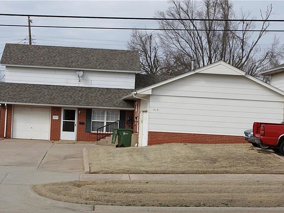 4th image of 301 W Vandament Ave