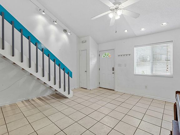 3rd image of 2471 Talco Hills Dr