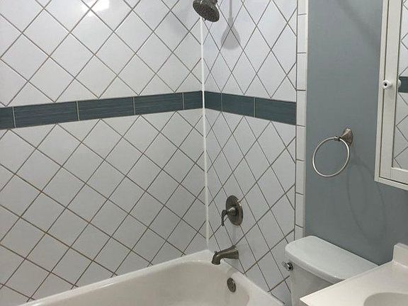 Full bath
