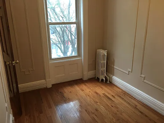 Rented by Rapid Realty Sunset Park Inc | media 10