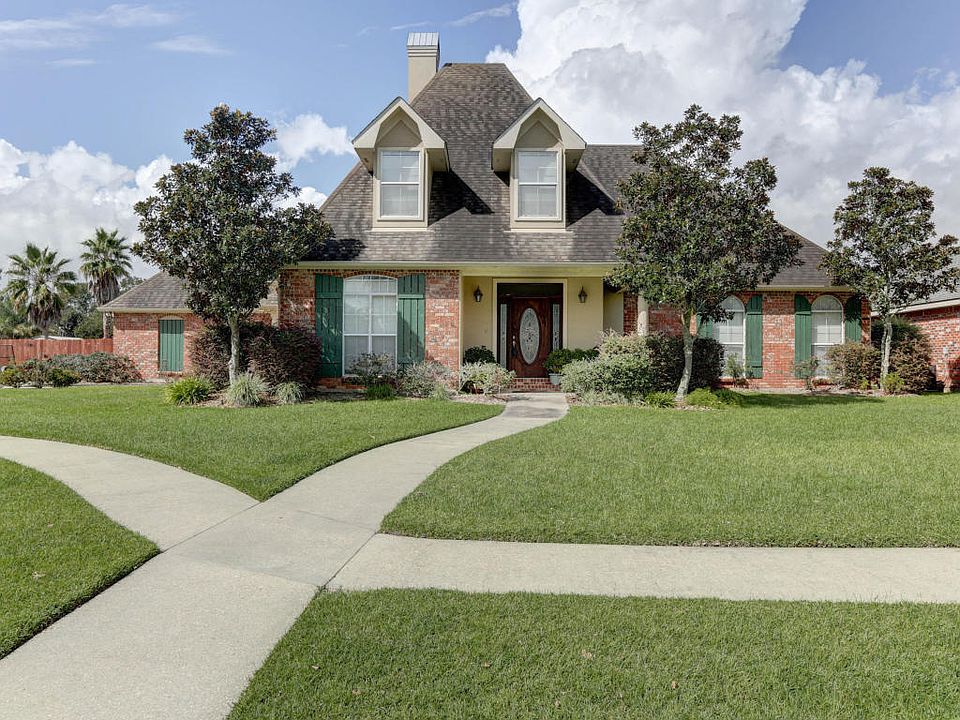 1st image of 102 Journey Ln