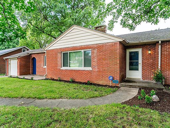 3rd image of 1725 Woodlark Ave