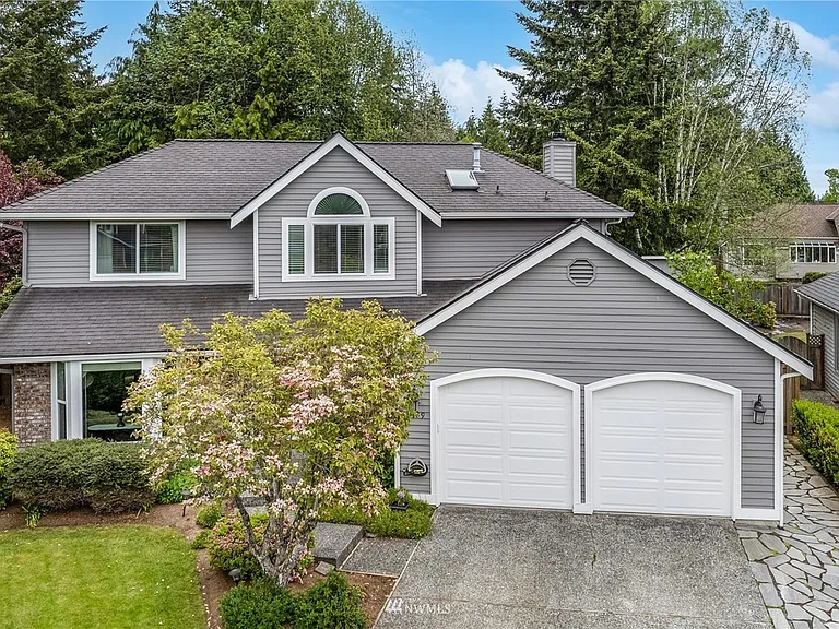 20909 33rd Ave SE — Photo 1