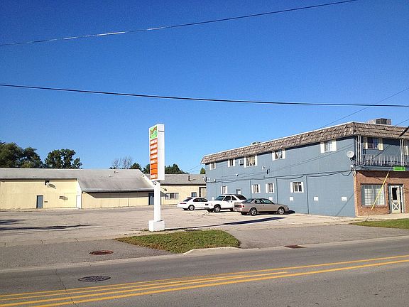 2nd image of 548 Shattuck Rd