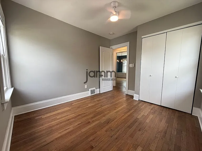 1308 Warren Rd #1308 WARREN RD UPPER — Photo 12