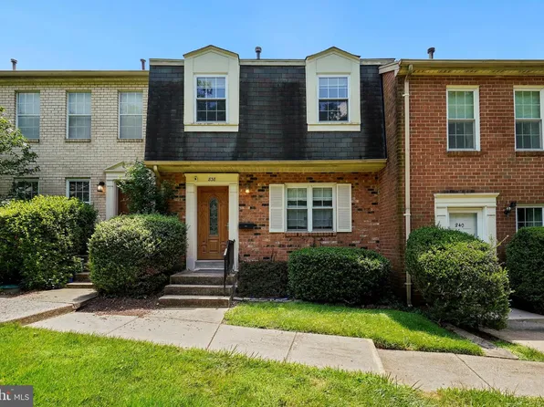 838 College Pkwy #11, Rockville, MD 20850
