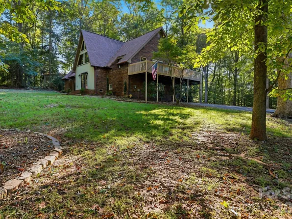 38 Lee Matheson Rd, Taylorsville, NC 28681