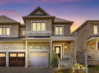 537 Stream Cres, Oakville, ON L6M 1N7