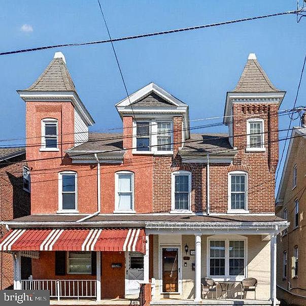 1st image of 229 Shaner St
