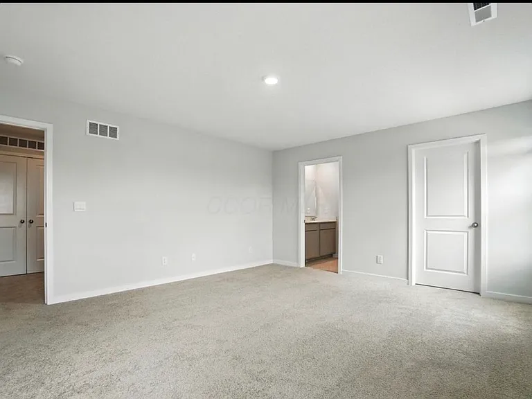 Marinelli Dr N — Photo 17