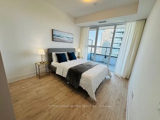 10 Inn On The Park Dr #1605 — Photo 12