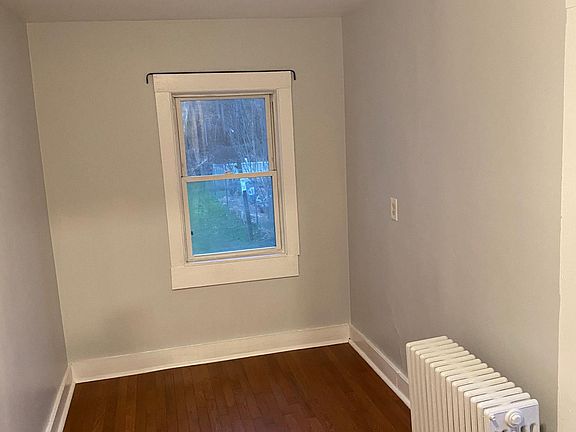 5th image of 59 Garden St