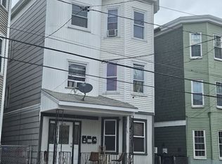 192 Chestnut St APT 2, Chelsea, MA 02150
